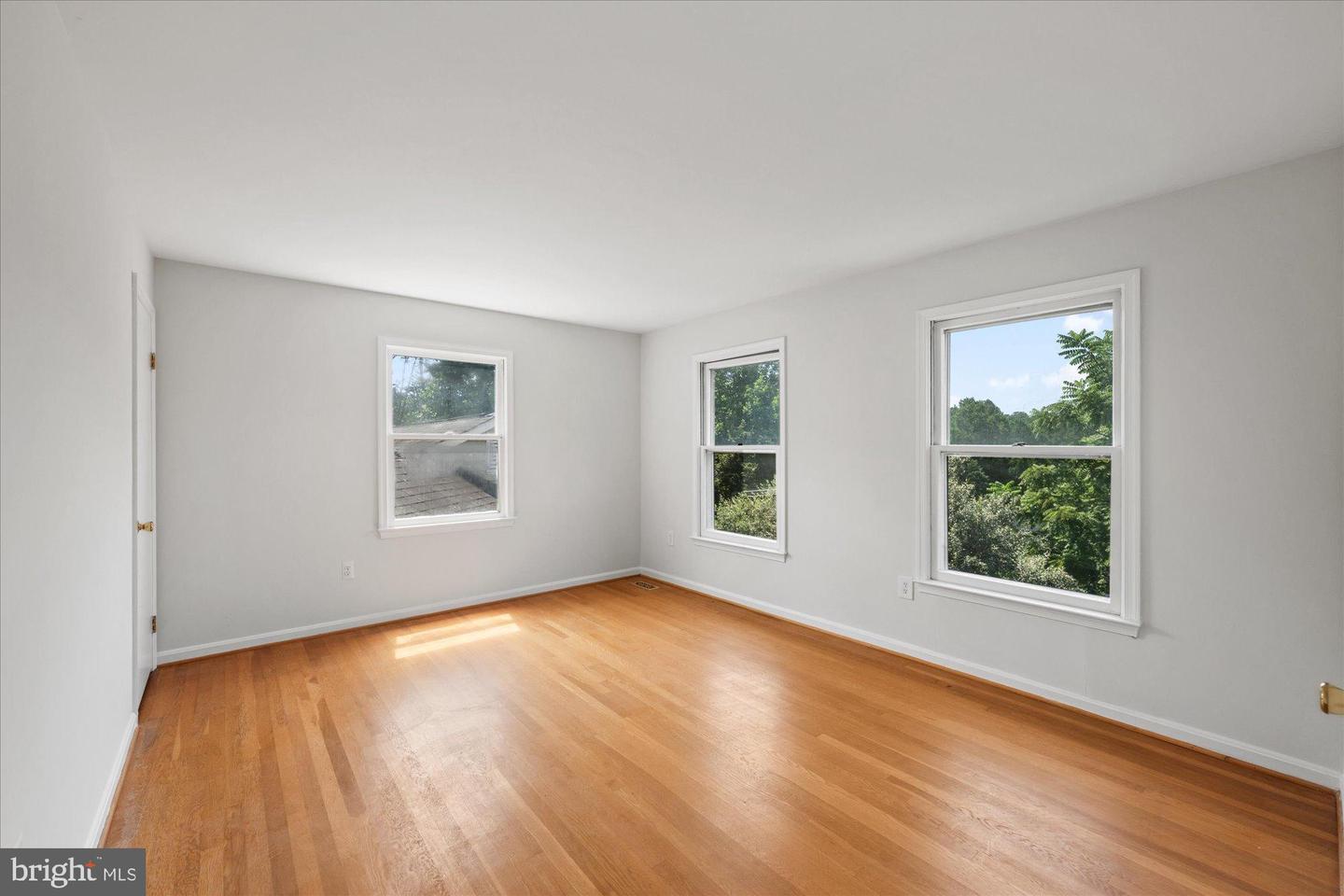 1013 UNION CHURCH RD, MCLEAN, Virginia 22102, 5 Bedrooms Bedrooms, ,3 BathroomsBathrooms,Residential,For sale,1013 UNION CHURCH RD,VAFX2258818 MLS # VAFX2258818