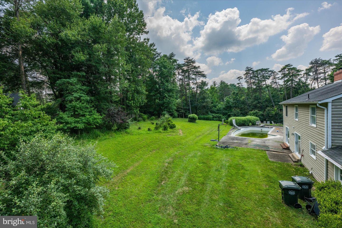 1013 UNION CHURCH RD, MCLEAN, Virginia 22102, 5 Bedrooms Bedrooms, ,3 BathroomsBathrooms,Residential,For sale,1013 UNION CHURCH RD,VAFX2258818 MLS # VAFX2258818