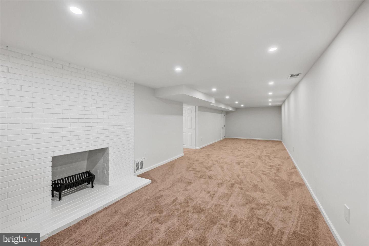 1013 UNION CHURCH RD, MCLEAN, Virginia 22102, 5 Bedrooms Bedrooms, ,3 BathroomsBathrooms,Residential,For sale,1013 UNION CHURCH RD,VAFX2258818 MLS # VAFX2258818