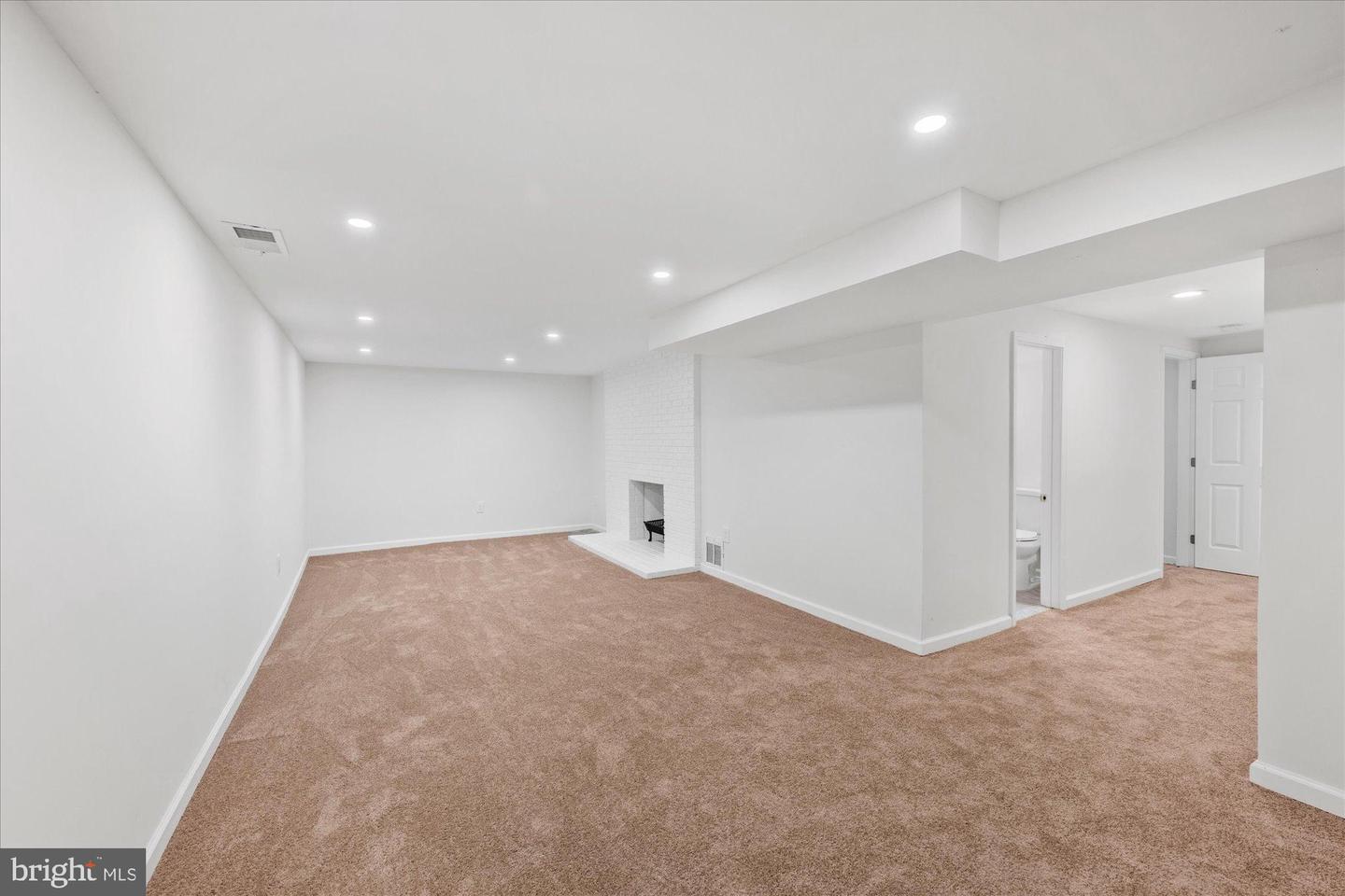 1013 UNION CHURCH RD, MCLEAN, Virginia 22102, 5 Bedrooms Bedrooms, ,3 BathroomsBathrooms,Residential,For sale,1013 UNION CHURCH RD,VAFX2258818 MLS # VAFX2258818