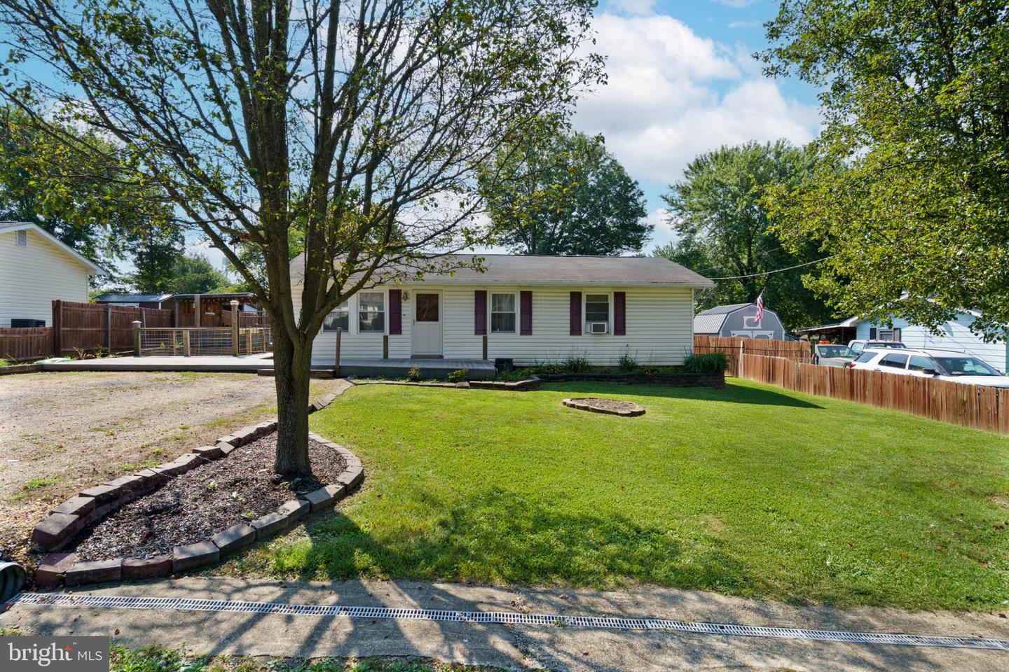 7752 PLEASANT VIEW, MIDDLETOWN, Virginia 22645, 3 Bedrooms Bedrooms, 7 Rooms Rooms,1 BathroomBathrooms,Residential,For sale,7752 PLEASANT VIEW,VAFV2035830 MLS # VAFV2035830