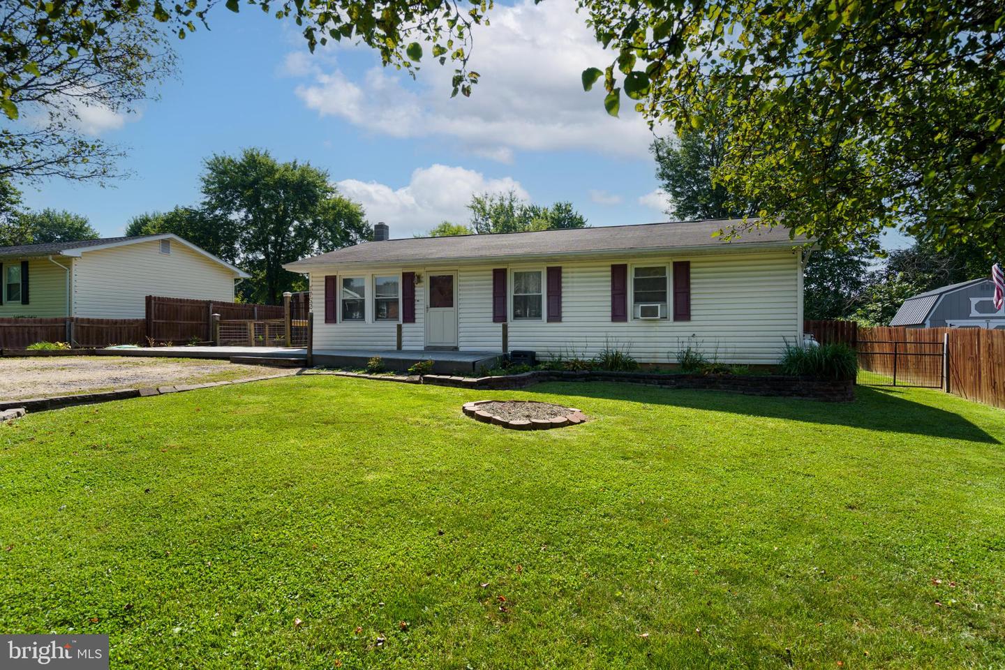 7752 PLEASANT VIEW, MIDDLETOWN, Virginia 22645, 3 Bedrooms Bedrooms, 7 Rooms Rooms,1 BathroomBathrooms,Residential,For sale,7752 PLEASANT VIEW,VAFV2035830 MLS # VAFV2035830