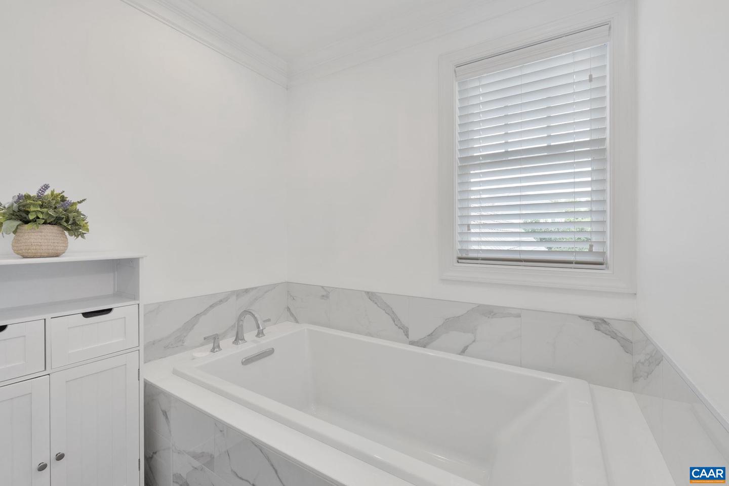 1749 HYLAND CREEK CIR, CHARLOTTESVILLE, Virginia 22911, 5 Bedrooms Bedrooms, ,3 BathroomsBathrooms,Residential,For sale,1749 HYLAND CREEK CIR,667407 MLS # 667407
