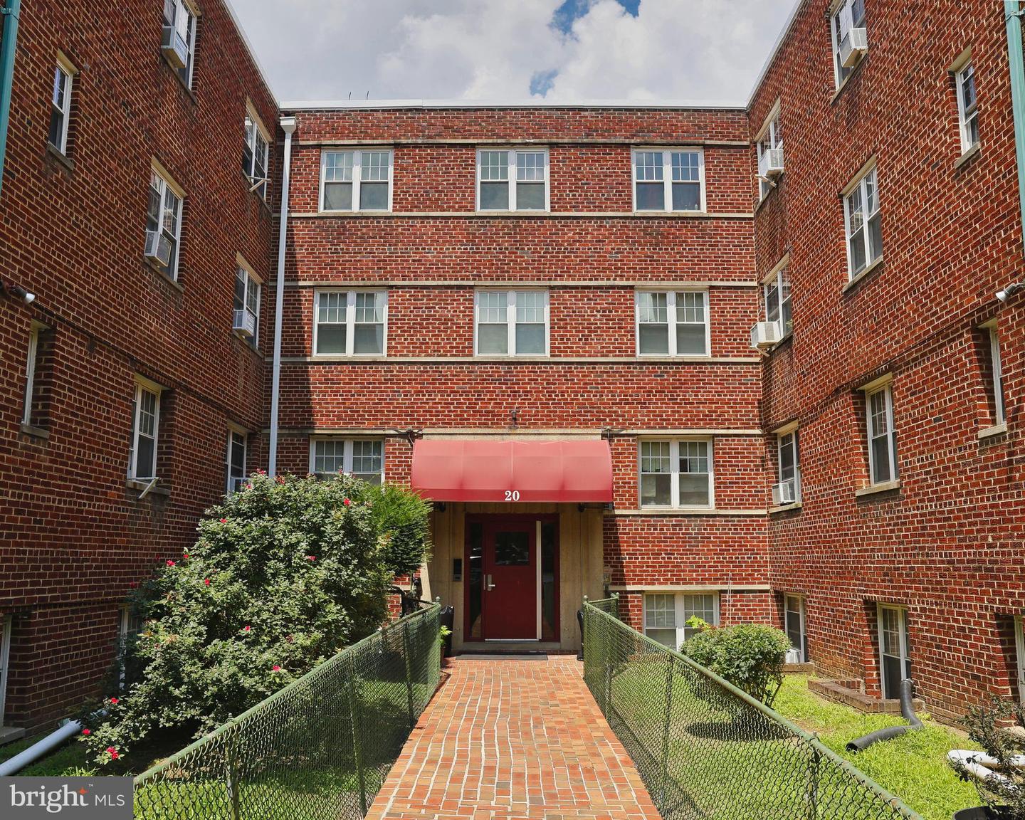 20 CHESAPEAKE ST SE #41, WASHINGTON, District Of Columbia 20032, 1 Bedroom Bedrooms, ,1 BathroomBathrooms,Residential,For sale,20 CHESAPEAKE ST SE #41,DCDC2213424 MLS # DCDC2213424