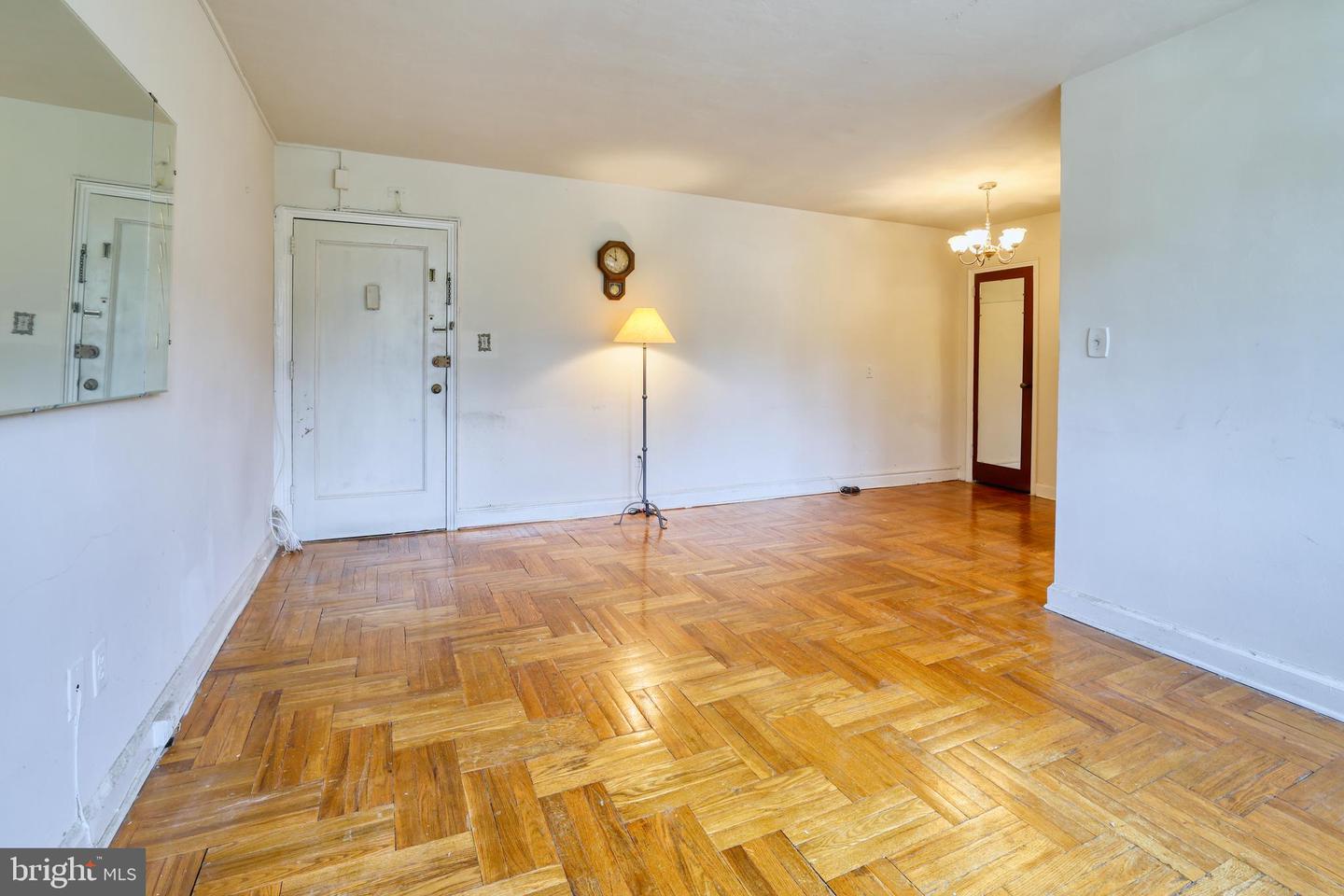 20 CHESAPEAKE ST SE #41, WASHINGTON, District Of Columbia 20032, 1 Bedroom Bedrooms, ,1 BathroomBathrooms,Residential,For sale,20 CHESAPEAKE ST SE #41,DCDC2213424 MLS # DCDC2213424