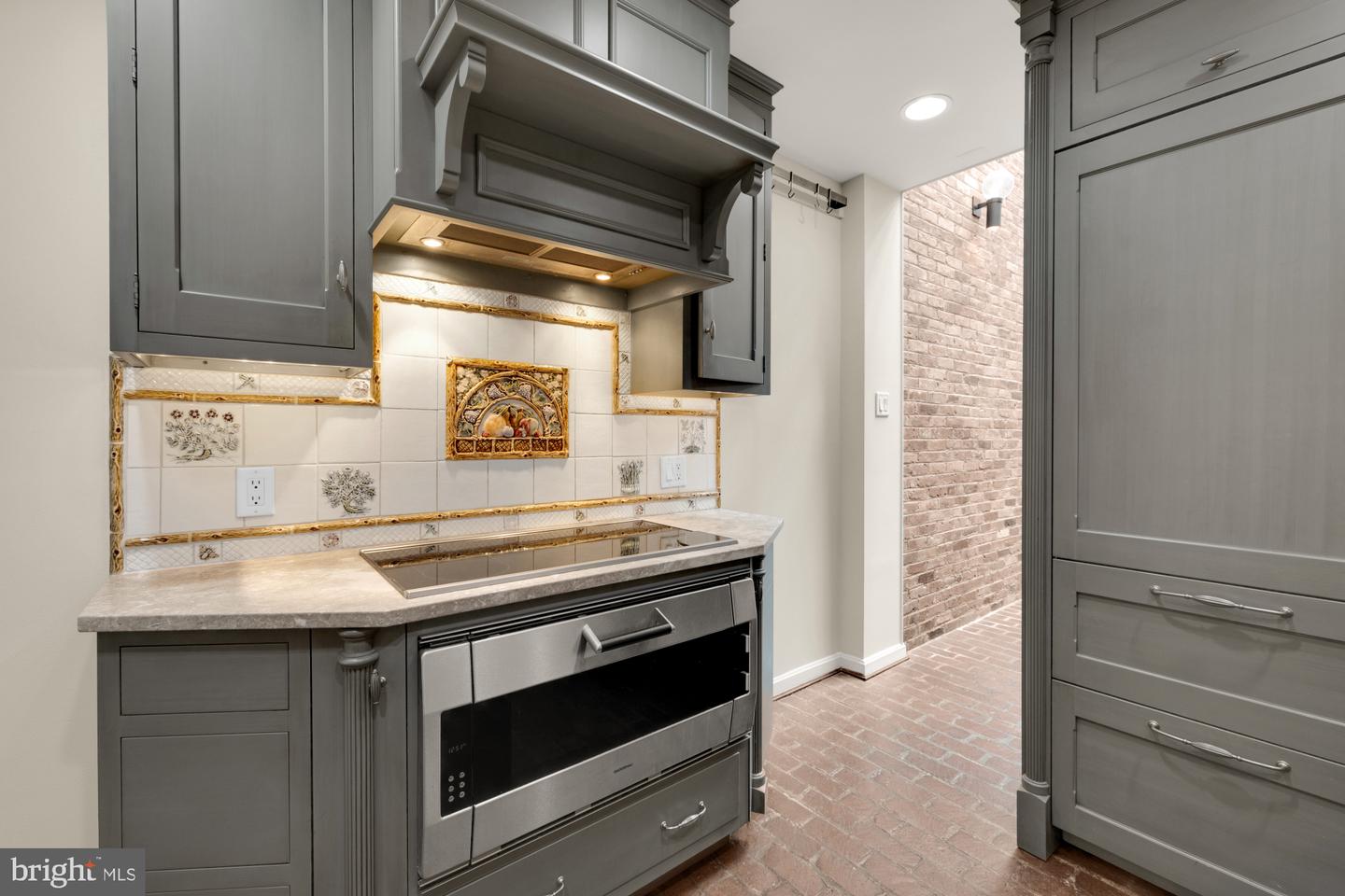 624 S PITT ST #1/2, ALEXANDRIA, Virginia 22314, 3 Bedrooms Bedrooms, ,2 BathroomsBathrooms,Residential,For sale,624 S PITT ST #1/2,VAAX2048172 MLS # VAAX2048172