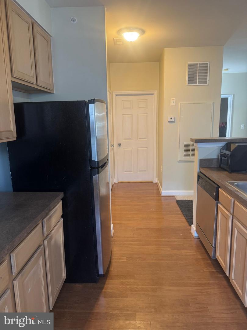 22668 BLUE ELDER TER #304, BRAMBLETON, Virginia 20148, 1 Bedroom Bedrooms, ,1 BathroomBathrooms,Residential,For sale,22668 BLUE ELDER TER #304,VALO2103784 MLS # VALO2103784