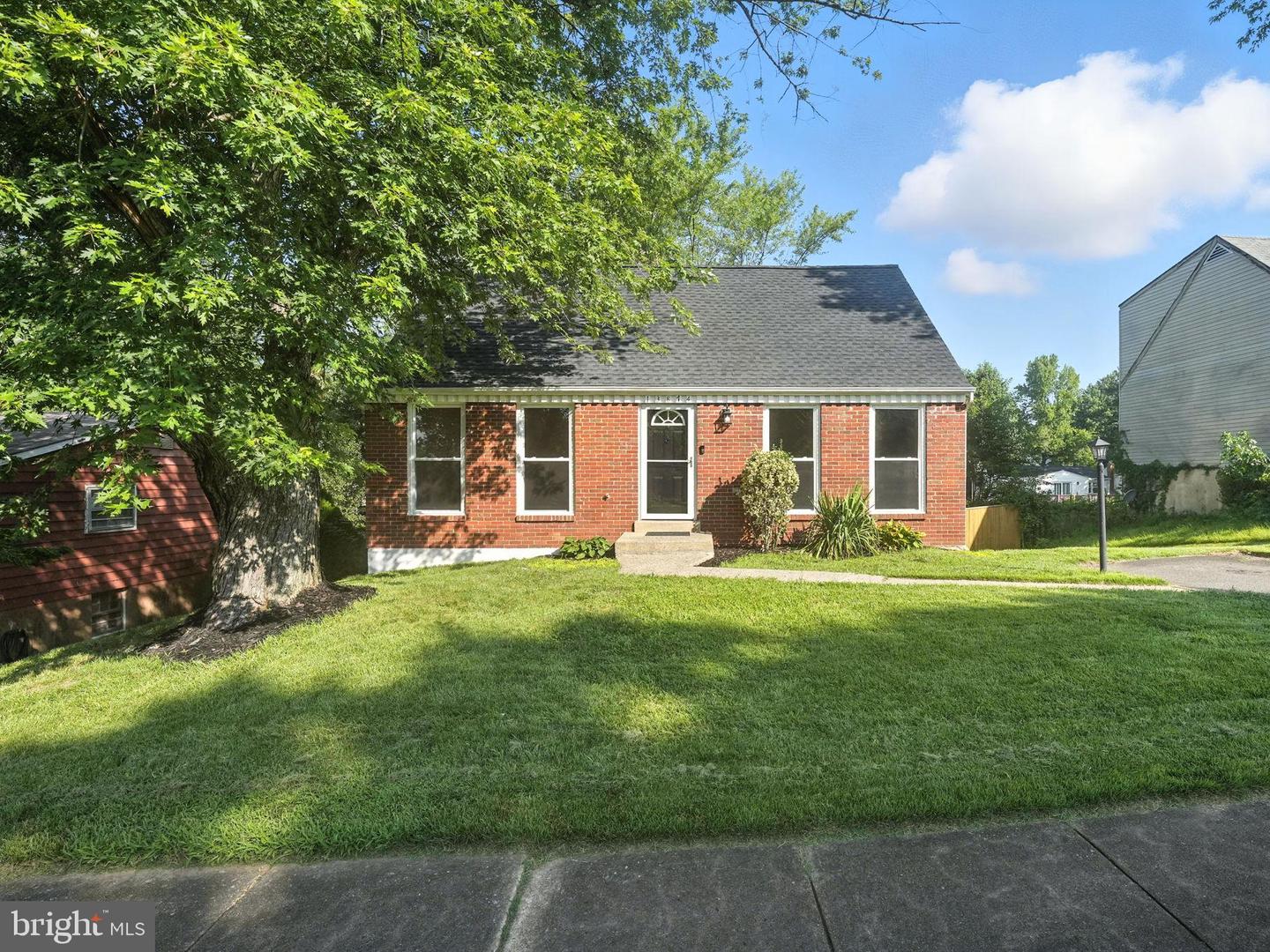13874 MONTOCLAIR LN, WOODBRIDGE, Virginia 22193, 4 Bedrooms Bedrooms, ,3 BathroomsBathrooms,Residential,For sale,13874 MONTOCLAIR LN,VAPW2100666 MLS # VAPW2100666