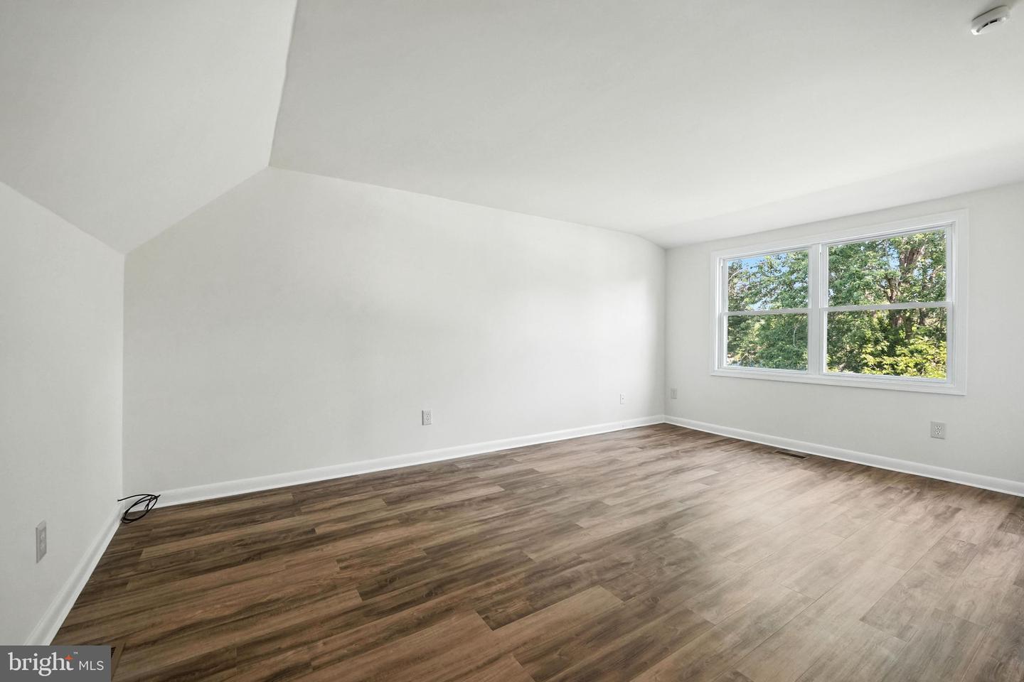 13874 MONTOCLAIR LN, WOODBRIDGE, Virginia 22193, 4 Bedrooms Bedrooms, ,3 BathroomsBathrooms,Residential,For sale,13874 MONTOCLAIR LN,VAPW2100666 MLS # VAPW2100666