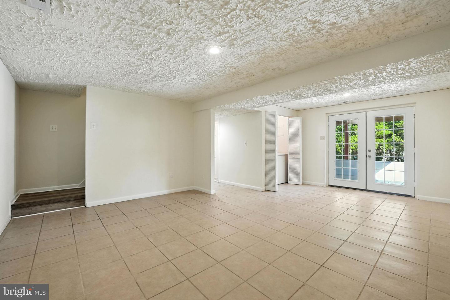 13874 MONTOCLAIR LN, WOODBRIDGE, Virginia 22193, 4 Bedrooms Bedrooms, ,3 BathroomsBathrooms,Residential,For sale,13874 MONTOCLAIR LN,VAPW2100666 MLS # VAPW2100666