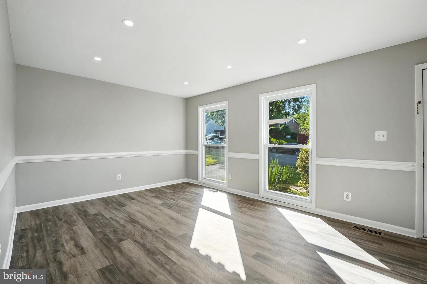 13874 MONTOCLAIR LN, WOODBRIDGE, Virginia 22193, 4 Bedrooms Bedrooms, ,3 BathroomsBathrooms,Residential,For sale,13874 MONTOCLAIR LN,VAPW2100666 MLS # VAPW2100666