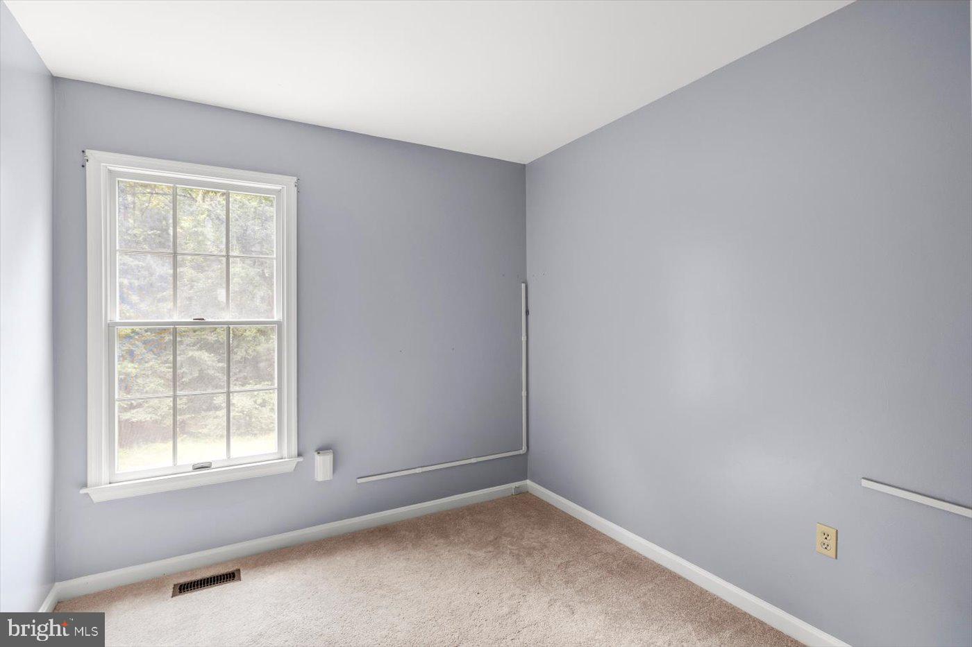 12329 MANCHESTER WAY, WOODBRIDGE, Virginia 22192, 3 Bedrooms Bedrooms, ,2 BathroomsBathrooms,Residential,For sale,12329 MANCHESTER WAY,VAPW2100682 MLS # VAPW2100682