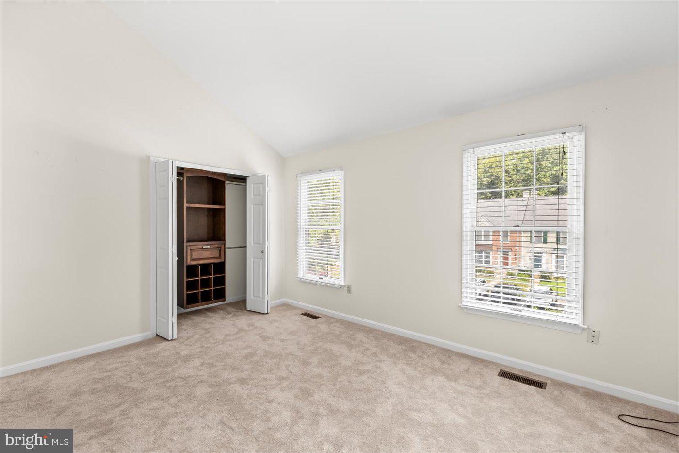 12329 MANCHESTER WAY, WOODBRIDGE, Virginia 22192, 3 Bedrooms Bedrooms, ,2 BathroomsBathrooms,Residential,For sale,12329 MANCHESTER WAY,VAPW2100682 MLS # VAPW2100682