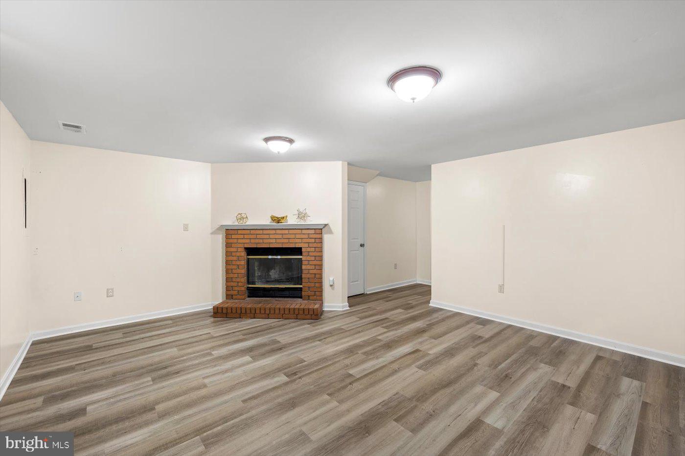 12329 MANCHESTER WAY, WOODBRIDGE, Virginia 22192, 3 Bedrooms Bedrooms, ,2 BathroomsBathrooms,Residential,For sale,12329 MANCHESTER WAY,VAPW2100682 MLS # VAPW2100682