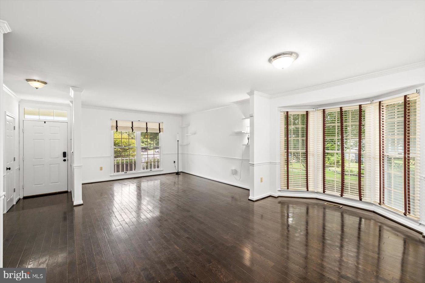 12329 MANCHESTER WAY, WOODBRIDGE, Virginia 22192, 3 Bedrooms Bedrooms, ,2 BathroomsBathrooms,Residential,For sale,12329 MANCHESTER WAY,VAPW2100682 MLS # VAPW2100682