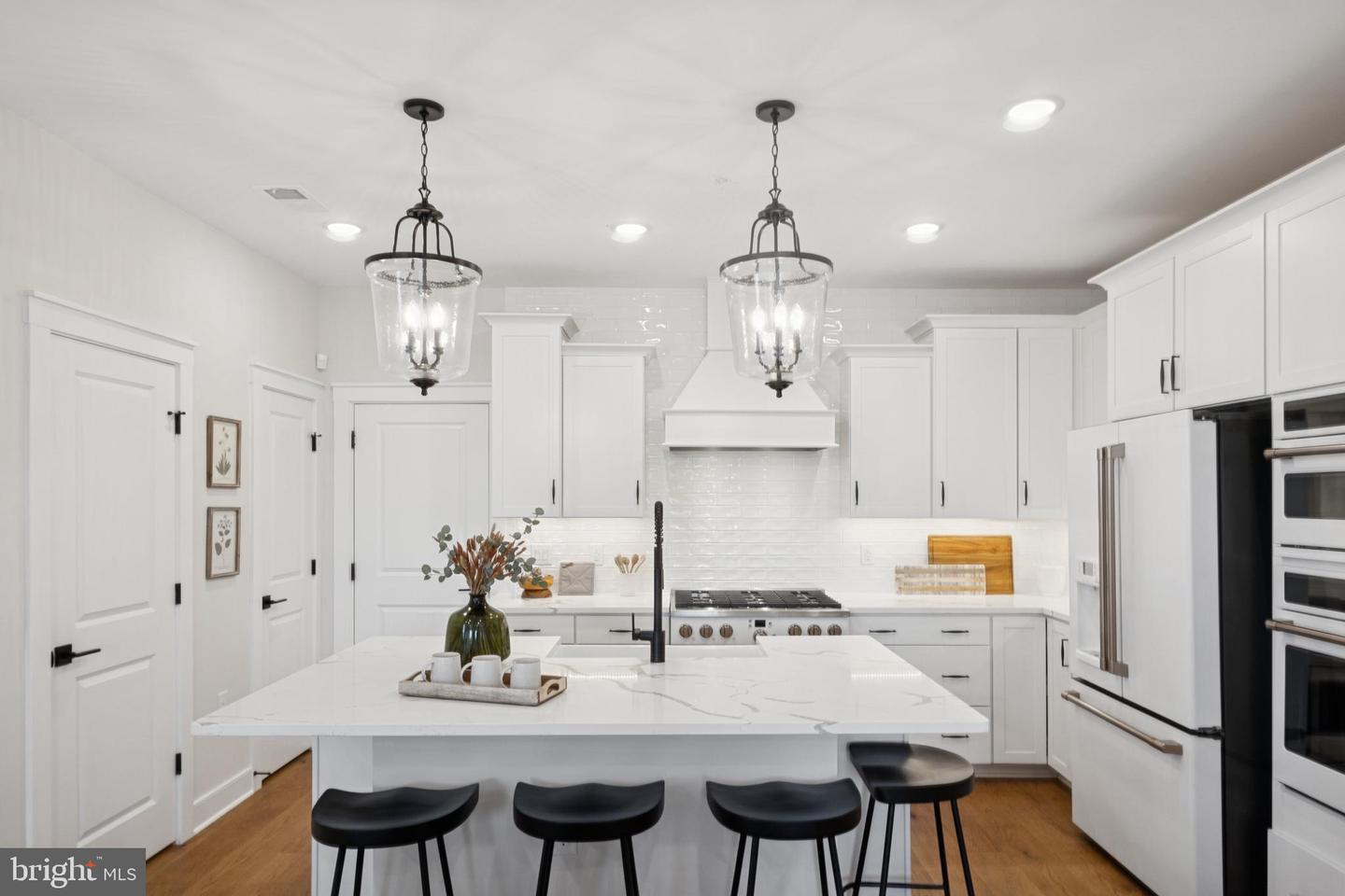 4817 BAUHAUS SQ #LOT 111, CHANTILLY, Virginia 20151, 3 Bedrooms Bedrooms, ,2 BathroomsBathrooms,Residential,For sale,4817 BAUHAUS SQ #LOT 111,VAFX2259198 MLS # VAFX2259198
