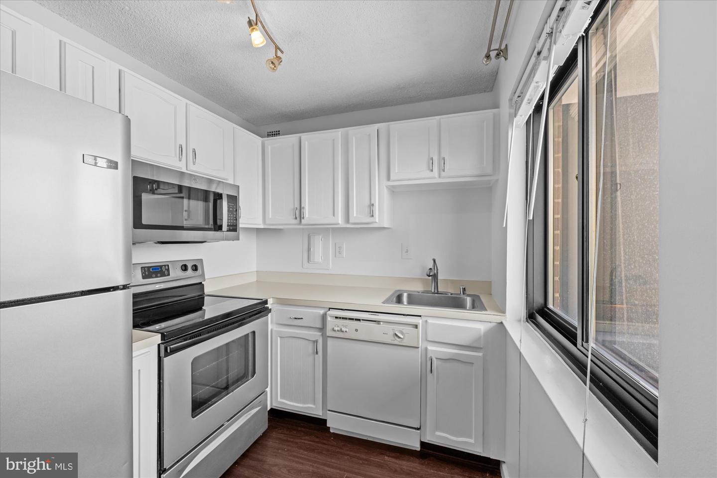 1816 NEW HAMPSHIRE AVE NW #701, WASHINGTON, District Of Columbia 20009, ,1 BathroomBathrooms,Residential,For sale,1816 NEW HAMPSHIRE AVE NW #701,DCDC2213498 MLS # DCDC2213498
