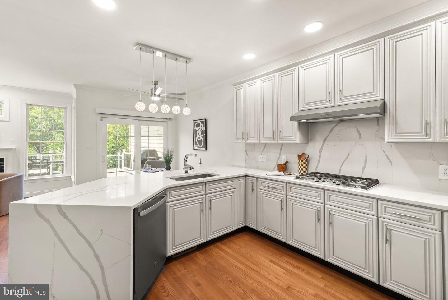 5704 WHEELWRIGHT WAY, HAYMARKET, Virginia 20169, 3 Bedrooms Bedrooms, ,3 BathroomsBathrooms,Residential,For sale,5704 WHEELWRIGHT WAY,VAPW2100684 MLS # VAPW2100684