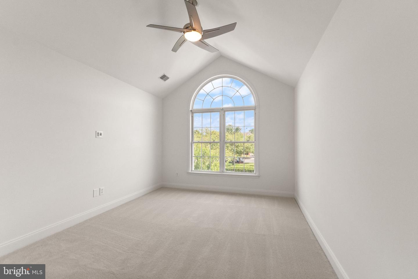 5704 WHEELWRIGHT WAY, HAYMARKET, Virginia 20169, 3 Bedrooms Bedrooms, ,3 BathroomsBathrooms,Residential,For sale,5704 WHEELWRIGHT WAY,VAPW2100684 MLS # VAPW2100684