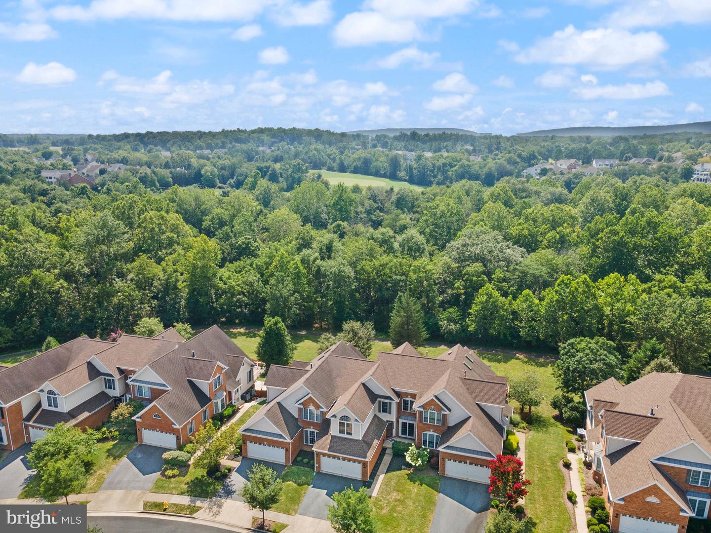 5704 WHEELWRIGHT WAY, HAYMARKET, Virginia 20169, 3 Bedrooms Bedrooms, ,3 BathroomsBathrooms,Residential,For sale,5704 WHEELWRIGHT WAY,VAPW2100684 MLS # VAPW2100684