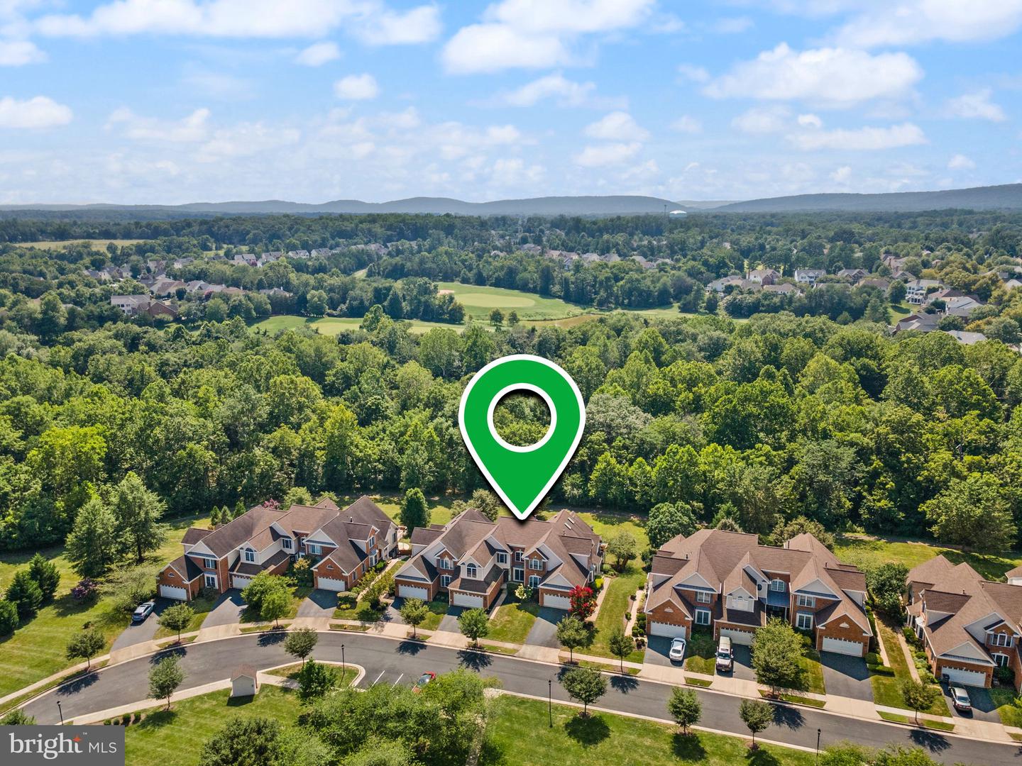 5704 WHEELWRIGHT WAY, HAYMARKET, Virginia 20169, 3 Bedrooms Bedrooms, ,3 BathroomsBathrooms,Residential,For sale,5704 WHEELWRIGHT WAY,VAPW2100684 MLS # VAPW2100684