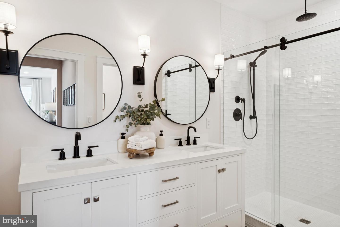 4813 BAUHAUS SQ #LOT 113, CHANTILLY, Virginia 20151, 3 Bedrooms Bedrooms, ,2 BathroomsBathrooms,Residential,For sale,4813 BAUHAUS SQ #LOT 113,VAFX2259206 MLS # VAFX2259206