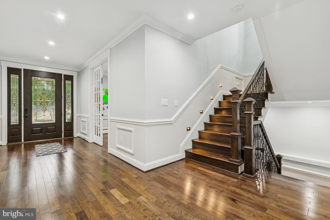 6309 SEVENTH ST, ALEXANDRIA, Virginia 22312, 7 Bedrooms Bedrooms, ,7 BathroomsBathrooms,Residential,For sale,6309 SEVENTH ST,VAFX2259214 MLS # VAFX2259214