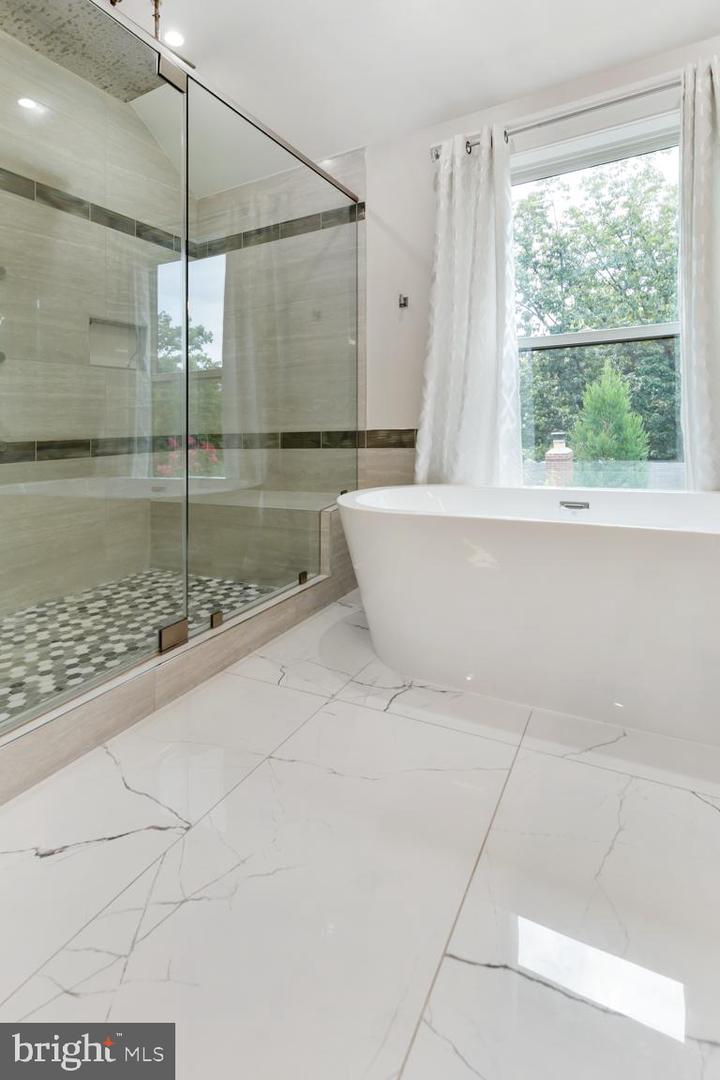 6309 SEVENTH ST, ALEXANDRIA, Virginia 22312, 7 Bedrooms Bedrooms, ,7 BathroomsBathrooms,Residential,For sale,6309 SEVENTH ST,VAFX2259214 MLS # VAFX2259214