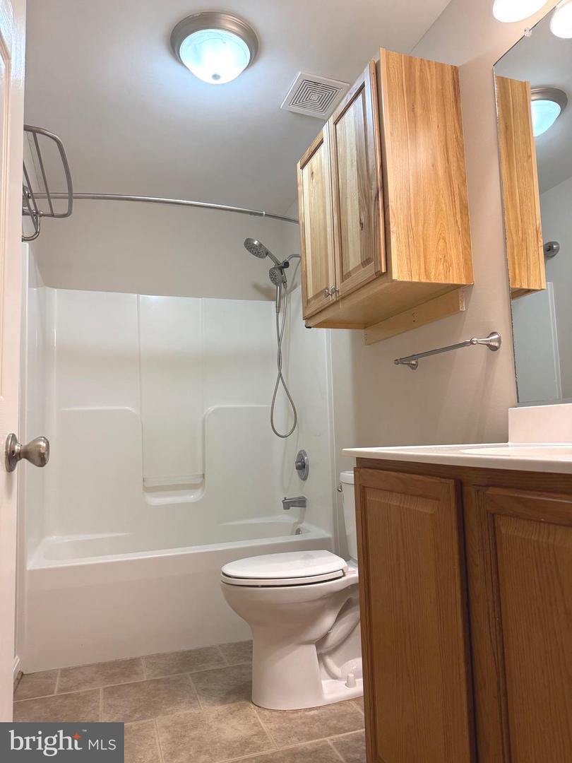 273 PETTIT PL, LOUISA, Virginia 23093, 4 Bedrooms Bedrooms, ,2 BathroomsBathrooms,Residential,For sale,273 PETTIT PL,VALA2008384 MLS # VALA2008384