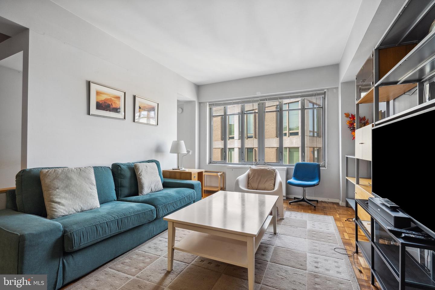 1711 MASSACHUSETTS AVE NW #817, WASHINGTON, District Of Columbia 20036, 1 Bedroom Bedrooms, ,1 BathroomBathrooms,Residential,For sale,1711 MASSACHUSETTS AVE NW #817,DCDC2213576 MLS # DCDC2213576