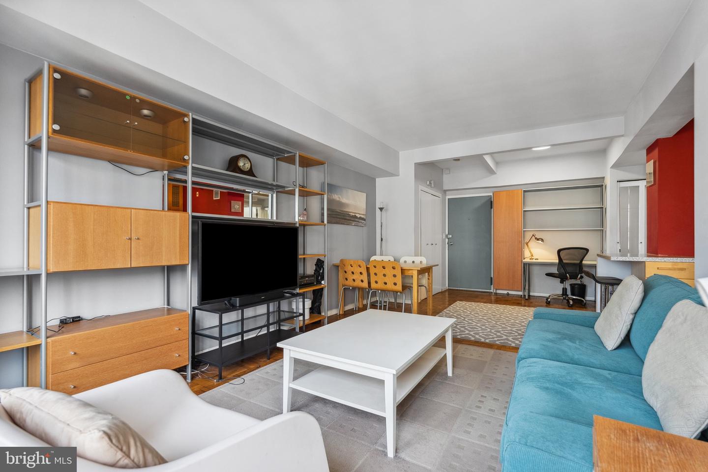 1711 MASSACHUSETTS AVE NW #817, WASHINGTON, District Of Columbia 20036, 1 Bedroom Bedrooms, ,1 BathroomBathrooms,Residential,For sale,1711 MASSACHUSETTS AVE NW #817,DCDC2213576 MLS # DCDC2213576