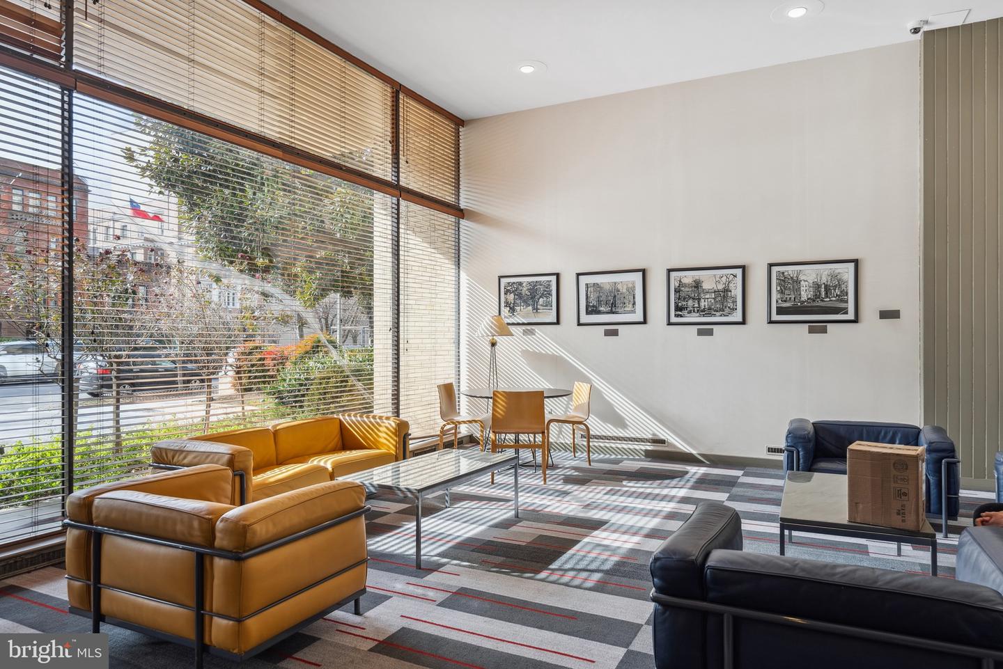 1711 MASSACHUSETTS AVE NW #817, WASHINGTON, District Of Columbia 20036, 1 Bedroom Bedrooms, ,1 BathroomBathrooms,Residential,For sale,1711 MASSACHUSETTS AVE NW #817,DCDC2213576 MLS # DCDC2213576