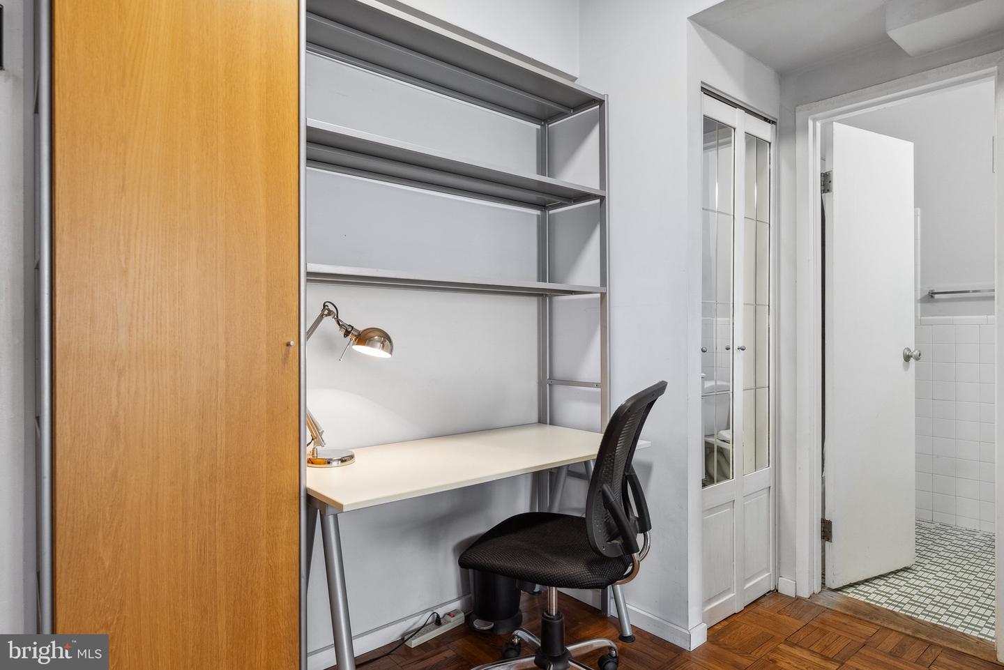 1711 MASSACHUSETTS AVE NW #817, WASHINGTON, District Of Columbia 20036, 1 Bedroom Bedrooms, ,1 BathroomBathrooms,Residential,For sale,1711 MASSACHUSETTS AVE NW #817,DCDC2213576 MLS # DCDC2213576