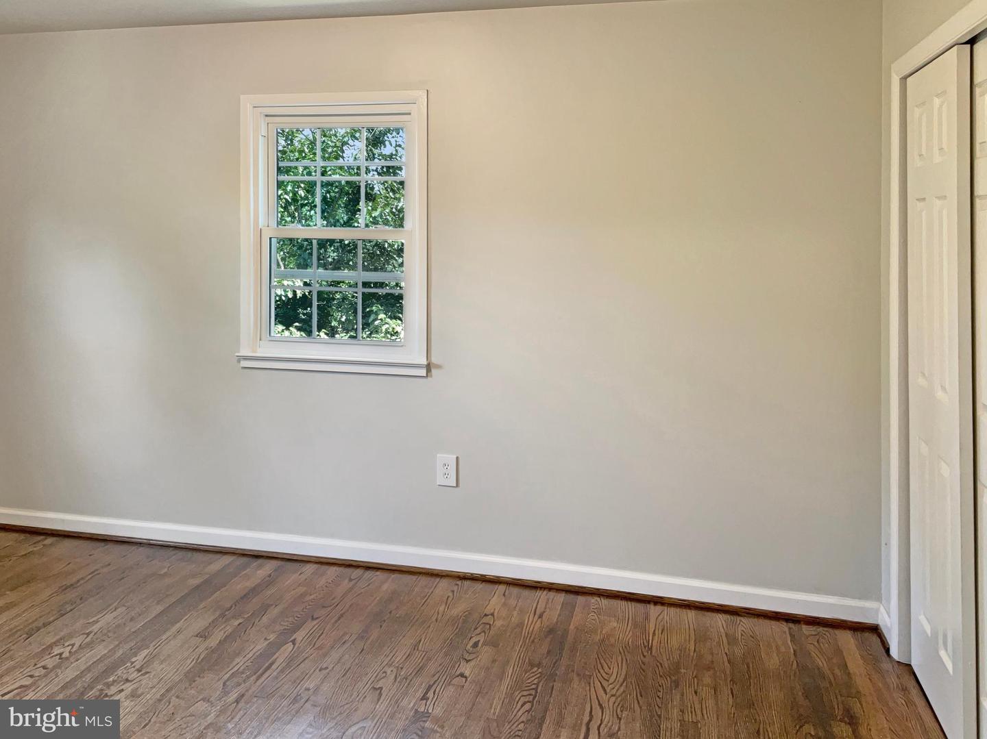 4160 NICHOLS CT, DUMFRIES, Virginia 22026, 4 Bedrooms Bedrooms, ,2 BathroomsBathrooms,Residential,For sale,4160 NICHOLS CT,VAPW2100720 MLS # VAPW2100720
