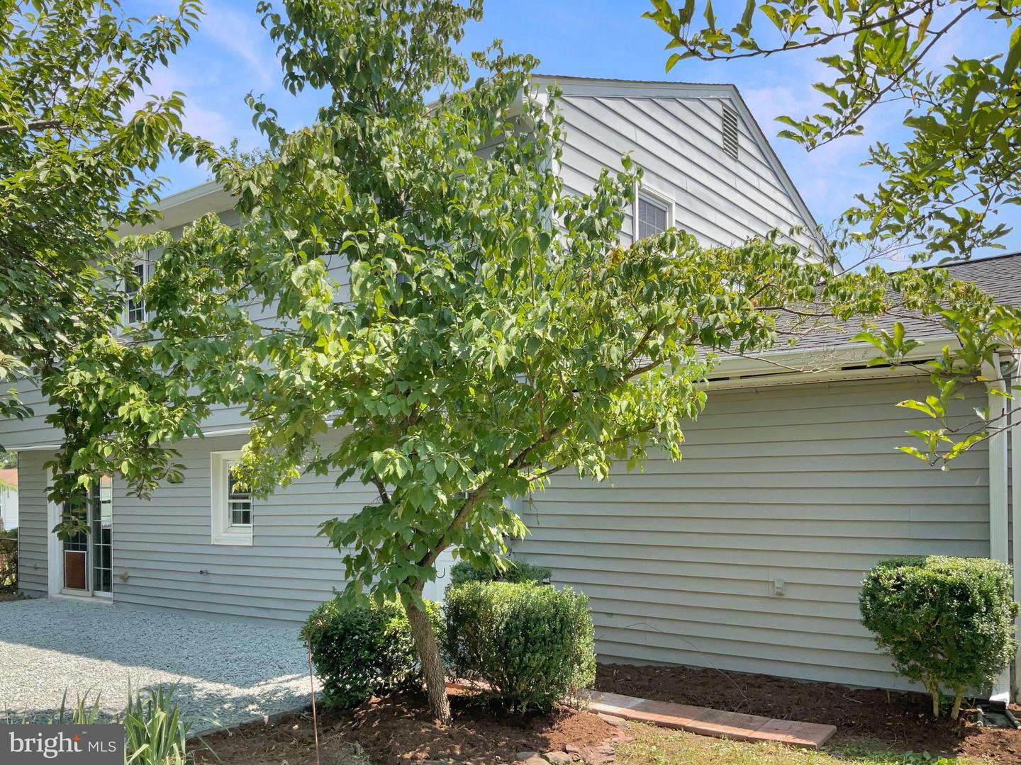 4160 NICHOLS CT, DUMFRIES, Virginia 22026, 4 Bedrooms Bedrooms, ,2 BathroomsBathrooms,Residential,For sale,4160 NICHOLS CT,VAPW2100720 MLS # VAPW2100720