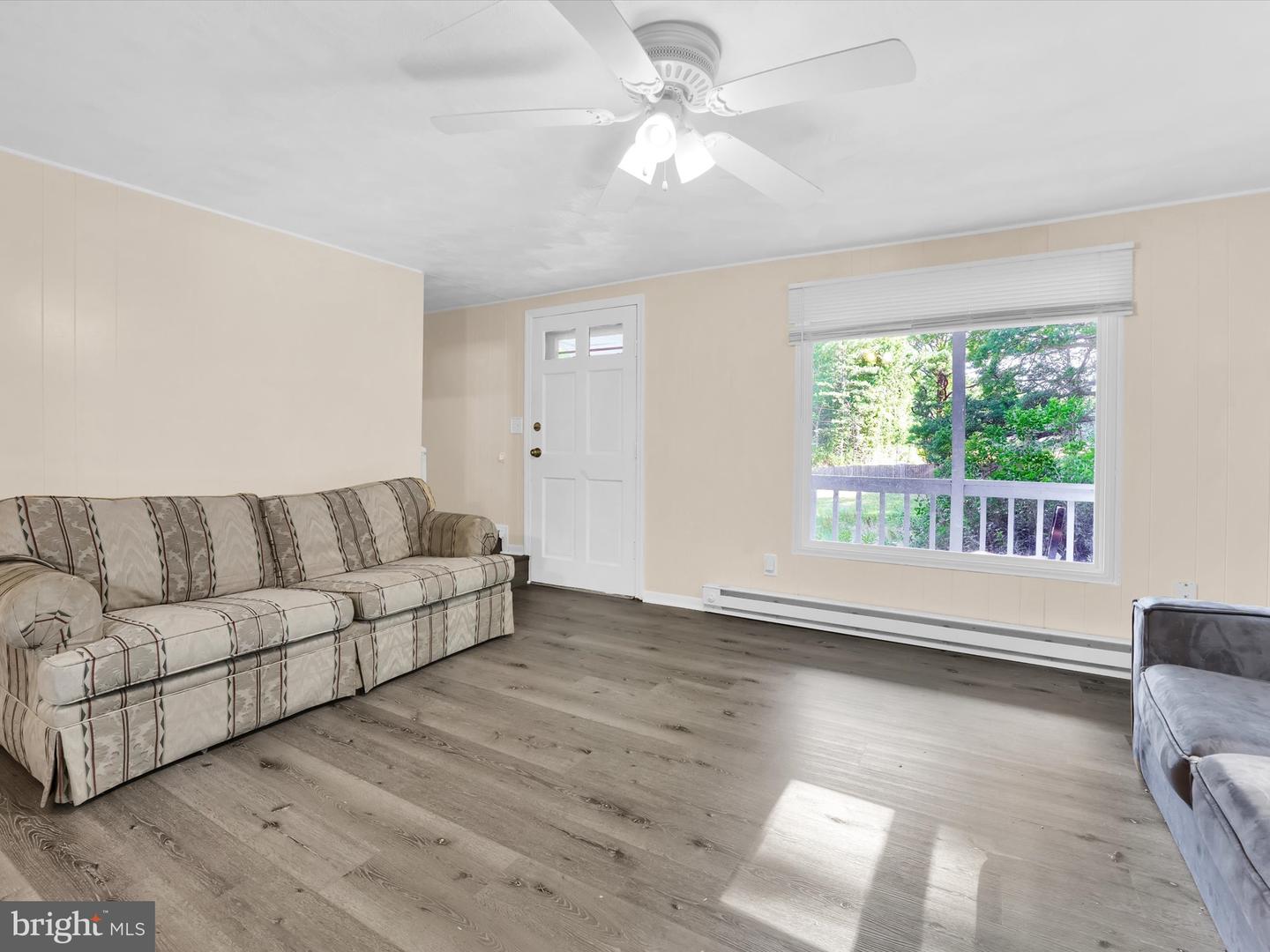 2556 MOUNTAIN VIEW RD, POWHATAN, Virginia 23139, 4 Bedrooms Bedrooms, ,1 BathroomBathrooms,Residential,For sale,2556 MOUNTAIN VIEW RD,VAPN2000096 MLS # VAPN2000096