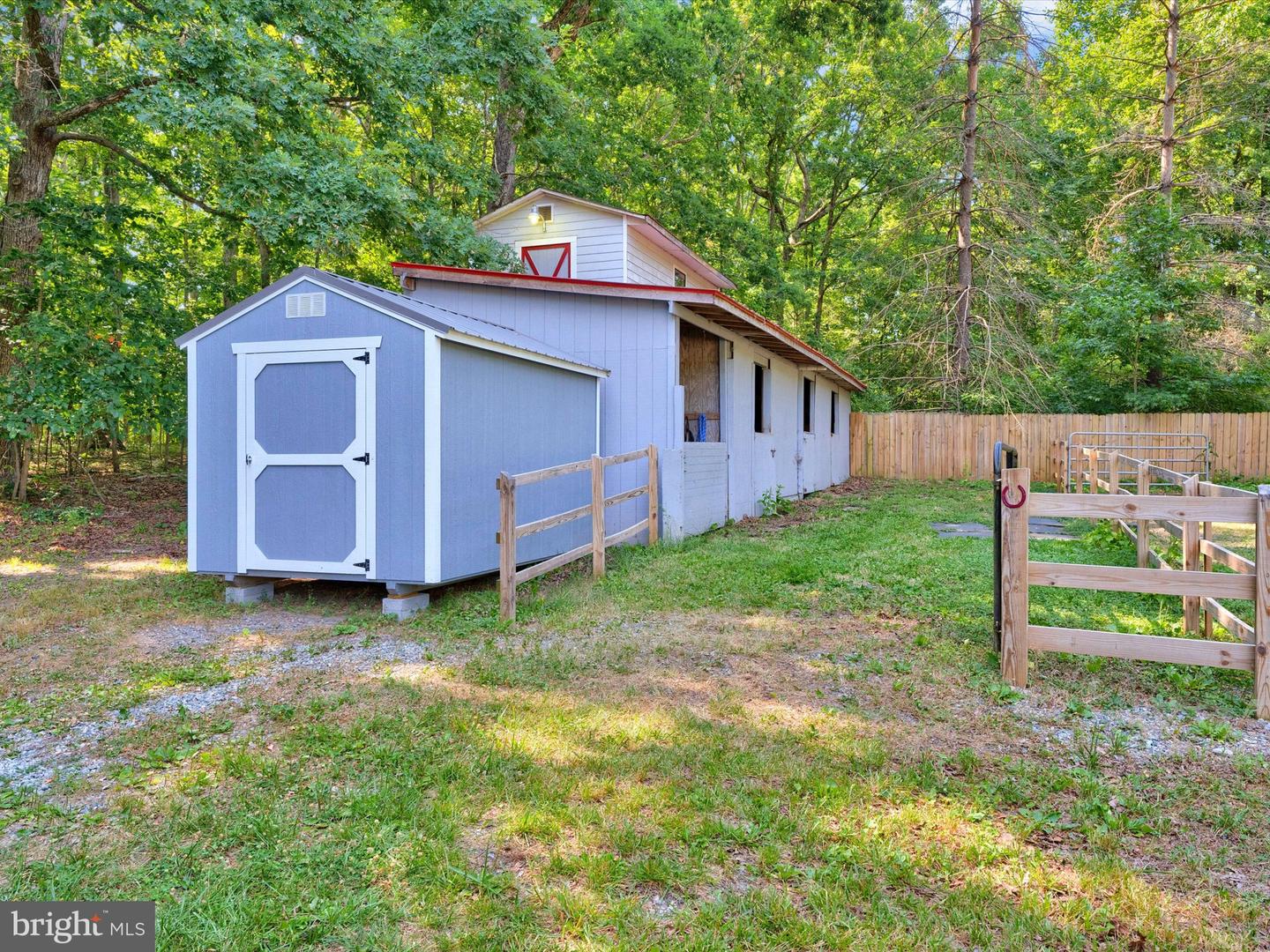 2556 MOUNTAIN VIEW RD, POWHATAN, Virginia 23139, 4 Bedrooms Bedrooms, ,1 BathroomBathrooms,Residential,For sale,2556 MOUNTAIN VIEW RD,VAPN2000096 MLS # VAPN2000096