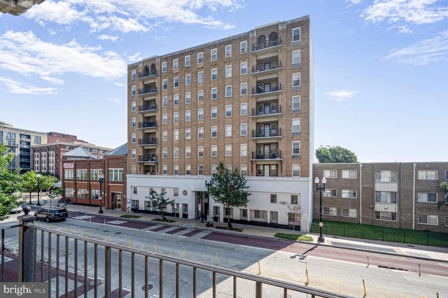 1401 COLUMBIA RD NW #213, WASHINGTON, District Of Columbia 20009, 2 Bedrooms Bedrooms, ,1 BathroomBathrooms,Residential,For sale,1401 COLUMBIA RD NW #213,DCDC2206130 MLS # DCDC2206130