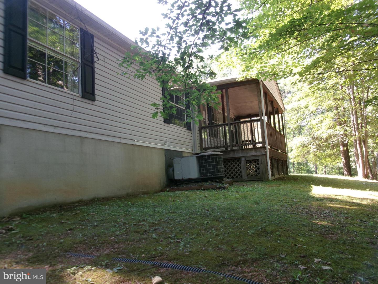 125 WHISPERING KNOLLS DR, WINCHESTER, Virginia 22603, 3 Bedrooms Bedrooms, ,2 BathroomsBathrooms,Residential,For sale,125 WHISPERING KNOLLS DR,VAFV2035146 MLS # VAFV2035146