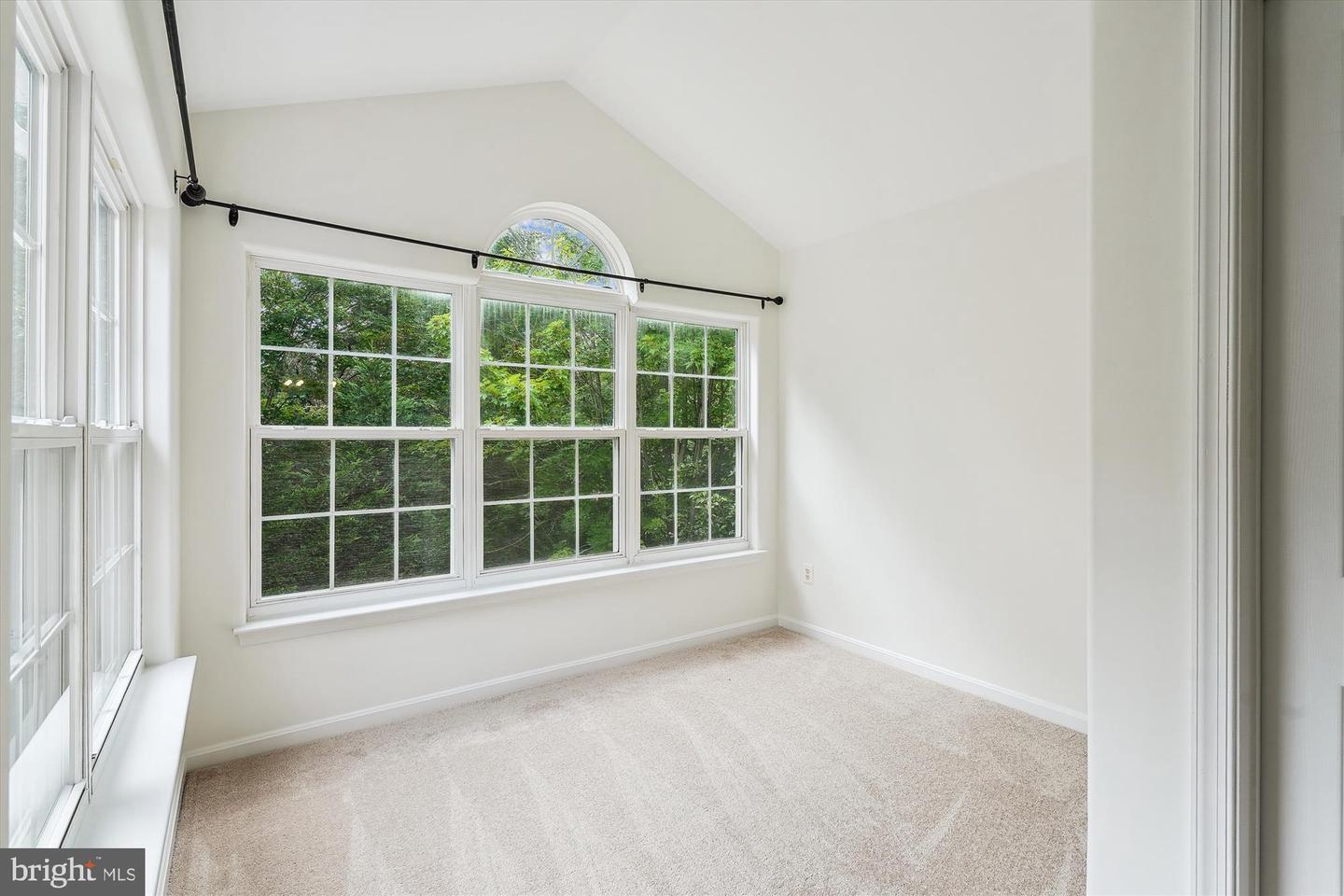 8715 CHORLEY WAY, BRISTOW, Virginia 20136, 3 Bedrooms Bedrooms, ,2 BathroomsBathrooms,Residential,For sale,8715 CHORLEY WAY,VAPW2098356 MLS # VAPW2098356