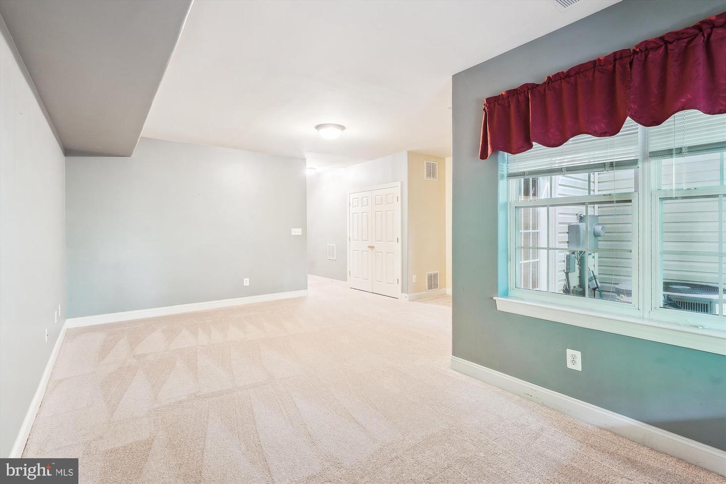 8715 CHORLEY WAY, BRISTOW, Virginia 20136, 3 Bedrooms Bedrooms, ,2 BathroomsBathrooms,Residential,For sale,8715 CHORLEY WAY,VAPW2098356 MLS # VAPW2098356