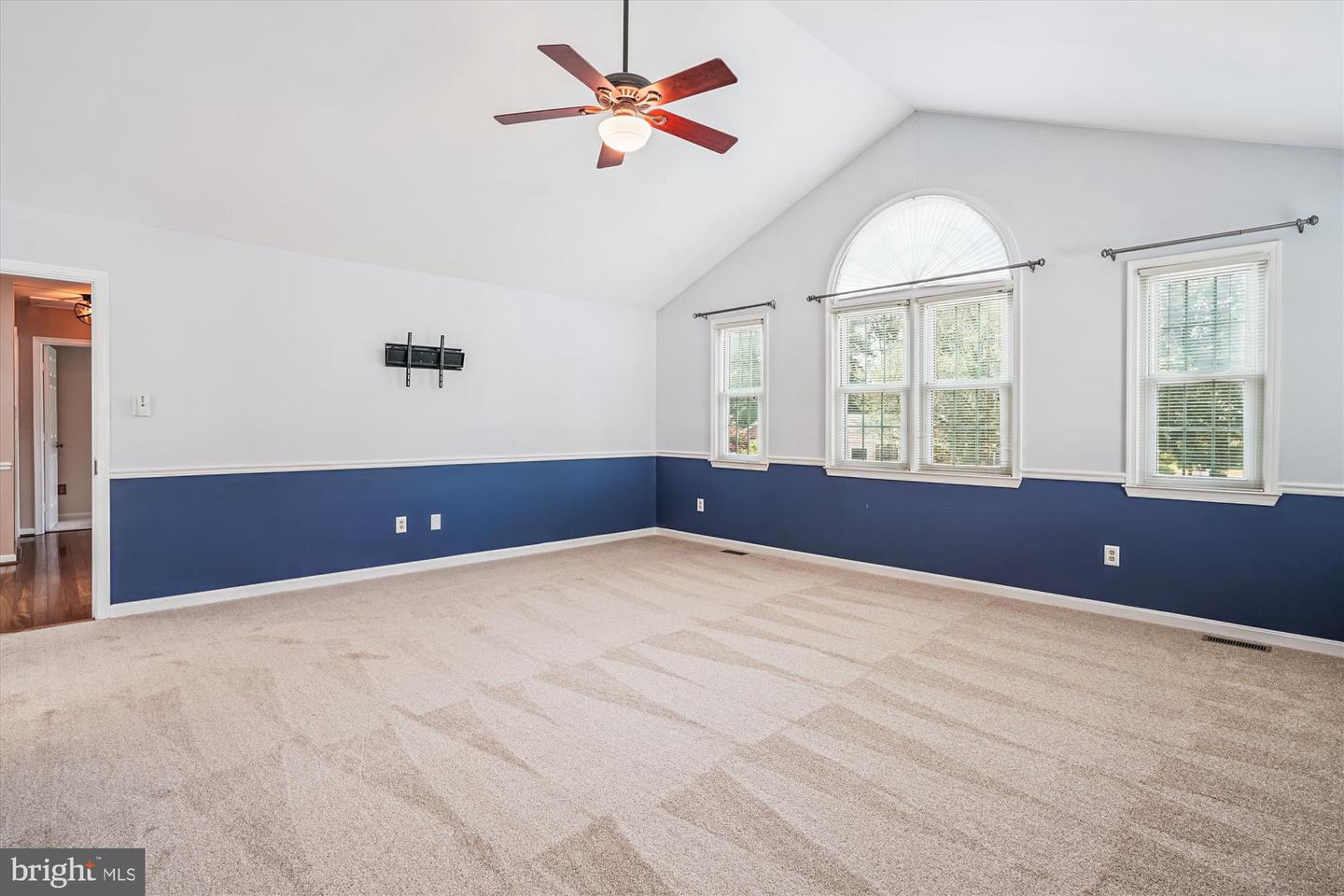 13729 SPRINGSTONE DR, CLIFTON, Virginia 20124, 4 Bedrooms Bedrooms, ,3 BathroomsBathrooms,Residential,For sale,13729 SPRINGSTONE DR,VAFX2254744 MLS # VAFX2254744