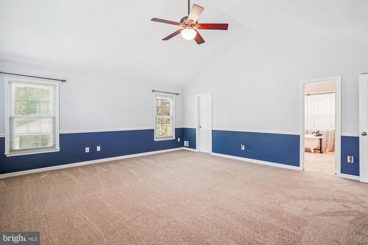 13729 SPRINGSTONE DR, CLIFTON, Virginia 20124, 4 Bedrooms Bedrooms, ,3 BathroomsBathrooms,Residential,For sale,13729 SPRINGSTONE DR,VAFX2254744 MLS # VAFX2254744