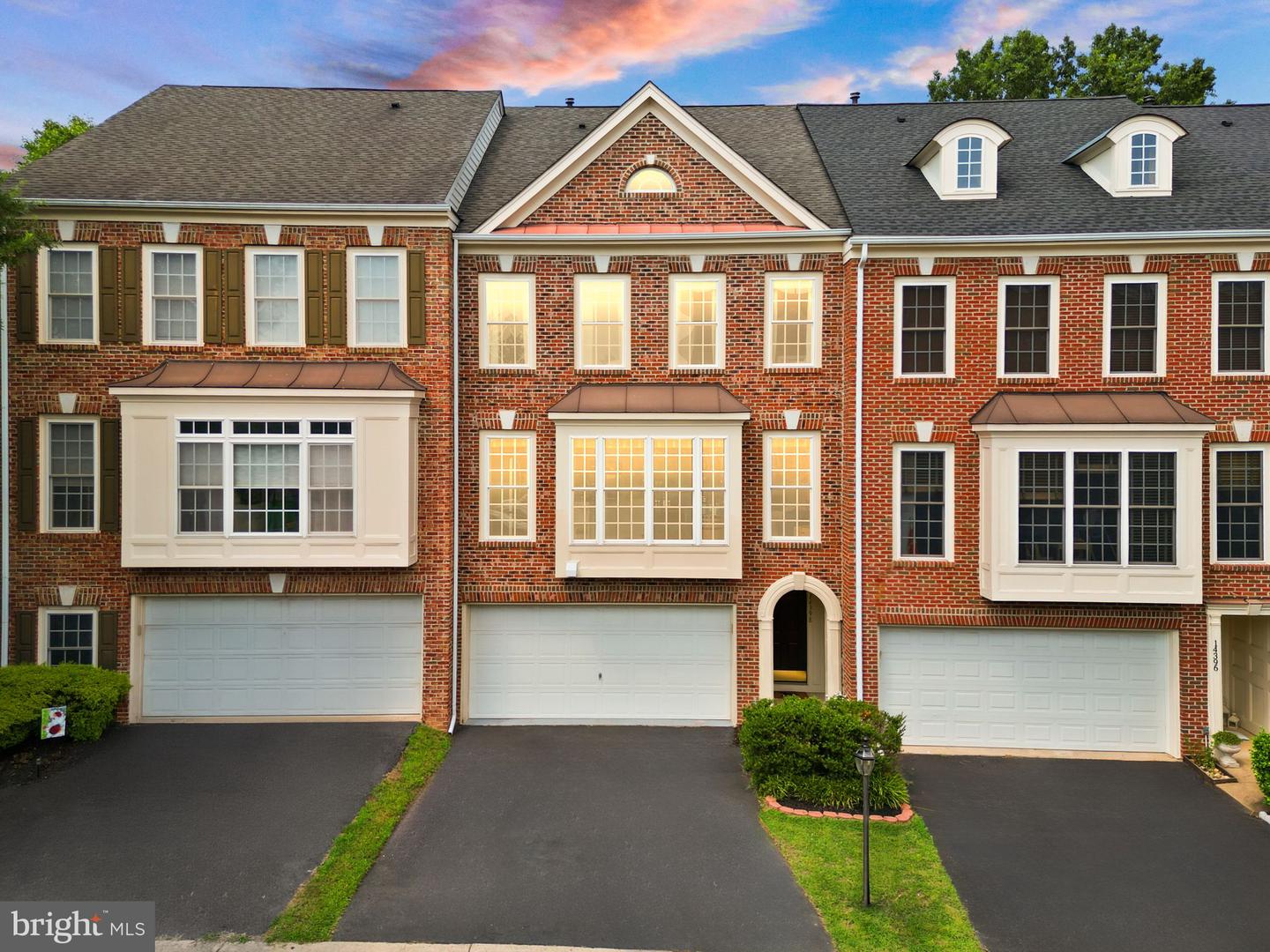 14398 VERDE PL, HAYMARKET, Virginia 20169, 4 Bedrooms Bedrooms, ,3 BathroomsBathrooms,Residential,For sale,14398 VERDE PL,VAPW2099658 MLS # VAPW2099658