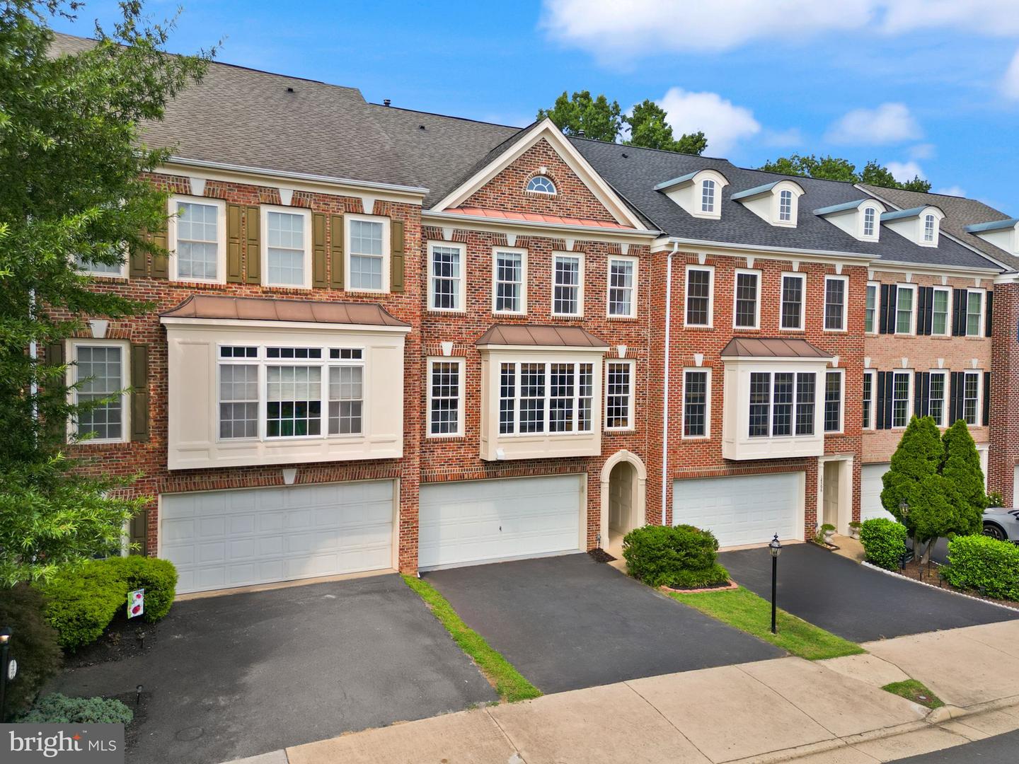 14398 VERDE PL, HAYMARKET, Virginia 20169, 4 Bedrooms Bedrooms, ,3 BathroomsBathrooms,Residential,For sale,14398 VERDE PL,VAPW2099658 MLS # VAPW2099658