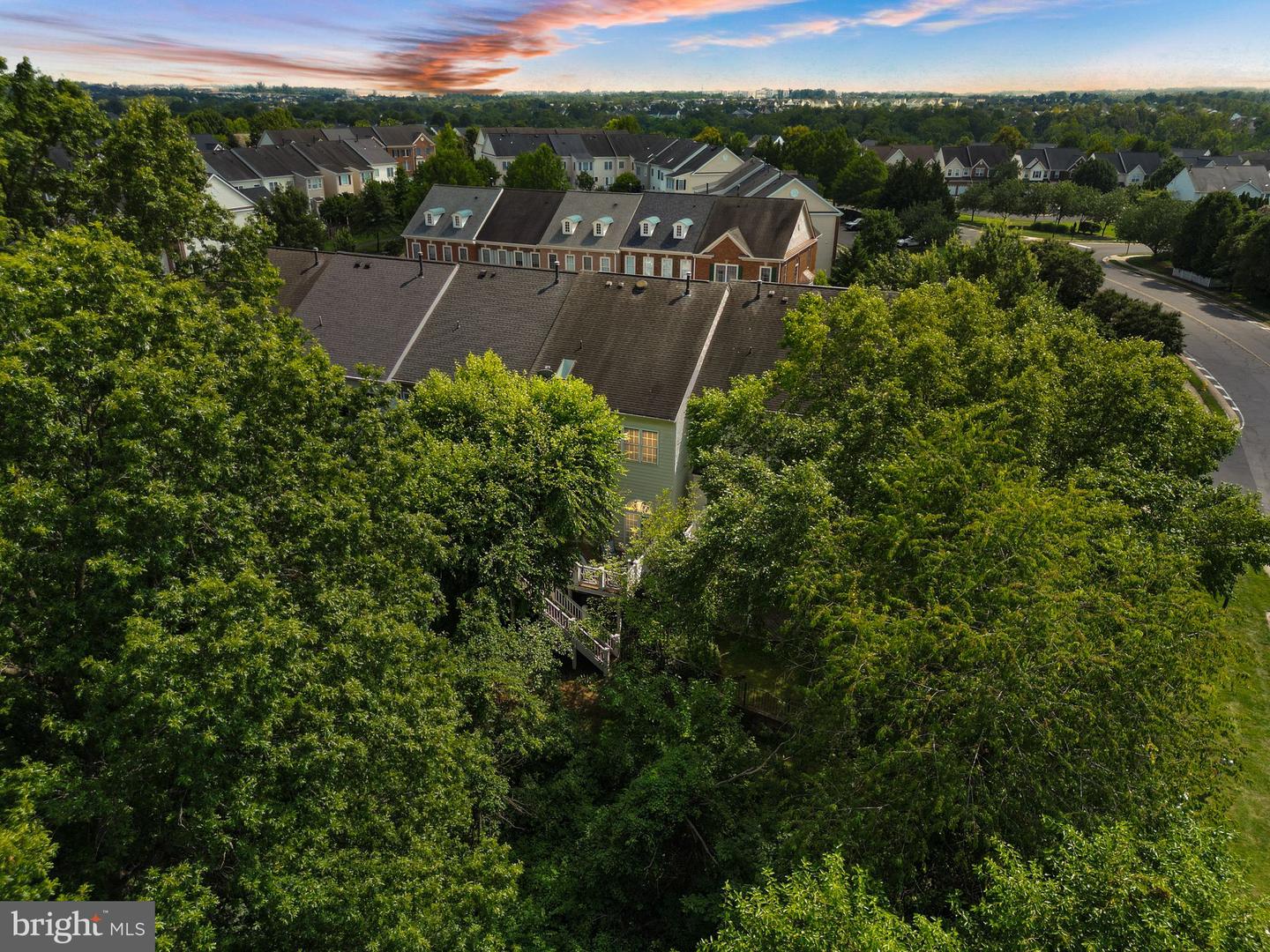 14398 VERDE PL, HAYMARKET, Virginia 20169, 4 Bedrooms Bedrooms, ,3 BathroomsBathrooms,Residential,For sale,14398 VERDE PL,VAPW2099658 MLS # VAPW2099658