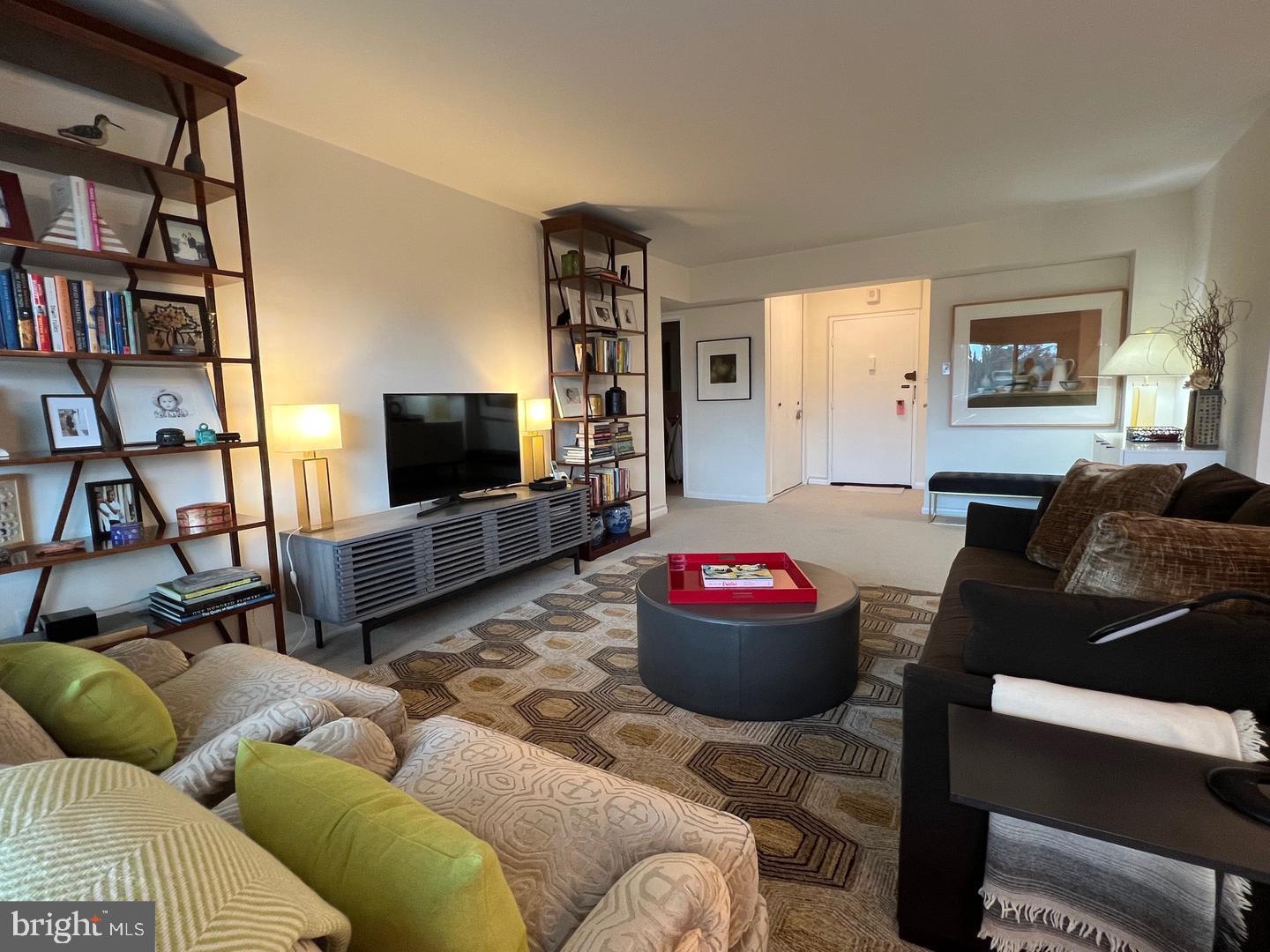 4201 CATHEDRAL AVE NW #1121E, WASHINGTON, District Of Columbia 20016, 1 Bedroom Bedrooms, ,1 BathroomBathrooms,Residential,For sale,4201 CATHEDRAL AVE NW #1121E,DCDC2211314 MLS # DCDC2211314