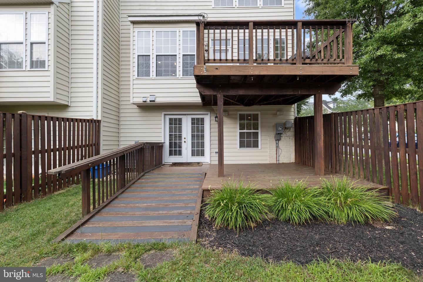 301 OXFORD GLEN CT, PURCELLVILLE, Virginia 20132, 4 Bedrooms Bedrooms, ,3 BathroomsBathrooms,Residential,For sale,301 OXFORD GLEN CT,VALO2102846 MLS # VALO2102846