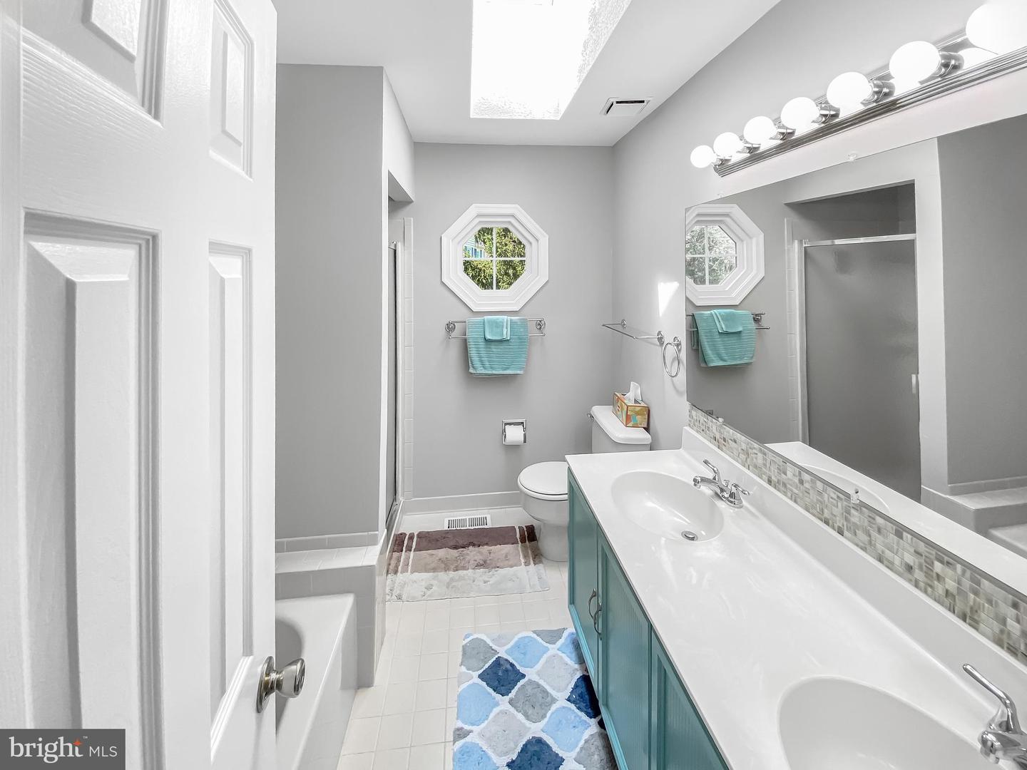 6454 WOODMERE PL, CENTREVILLE, Virginia 20120, 5 Bedrooms Bedrooms, ,3 BathroomsBathrooms,Residential,For sale,6454 WOODMERE PL,VAFX2256730 MLS # VAFX2256730