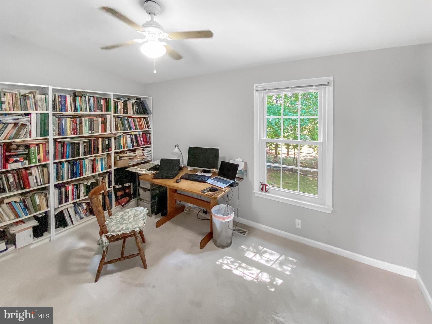 6454 WOODMERE PL, CENTREVILLE, Virginia 20120, 5 Bedrooms Bedrooms, ,3 BathroomsBathrooms,Residential,For sale,6454 WOODMERE PL,VAFX2256730 MLS # VAFX2256730